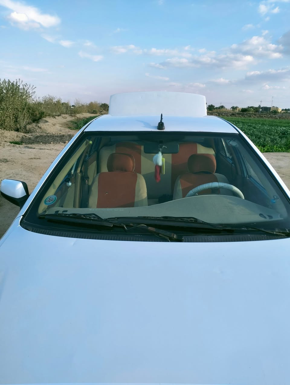 سلام عليكم سمند  للبيع مكفوله موديل 10 
عنوان ميسان قضاء كميت رقم ميسان 
السعر 44 وبيها مجال***********
