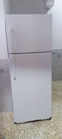 ثلاجه REGAL مستخدمه لبيع السعر 200لاستفسار 07742278560