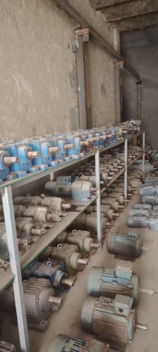 السلام عليكم 
كير بكس باله وجديد مختلف الاحجام
التواصل خاص عنواني حله الجبل
***********
