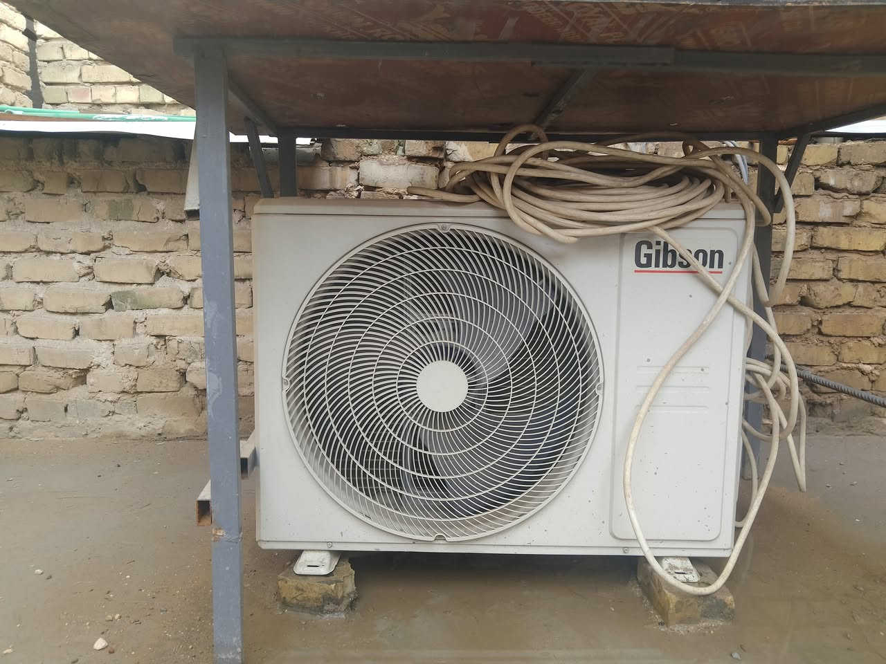 عندي سبلت 2طن للبيع جبسون موسم واحد مشتغل ونضيف حيل سعره عله الخاص


**إذا كنت صاحب هذا الإعلان وتريد حذفه لأي سبب، رجاءا أرسل رسالة إلى الدعم الفني**