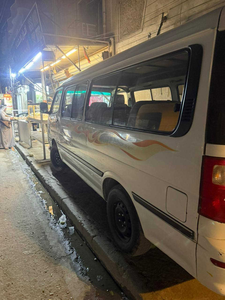 فتون موديل 2017 مكلف بل النشر هذا رقم صاحب السياره ***********
