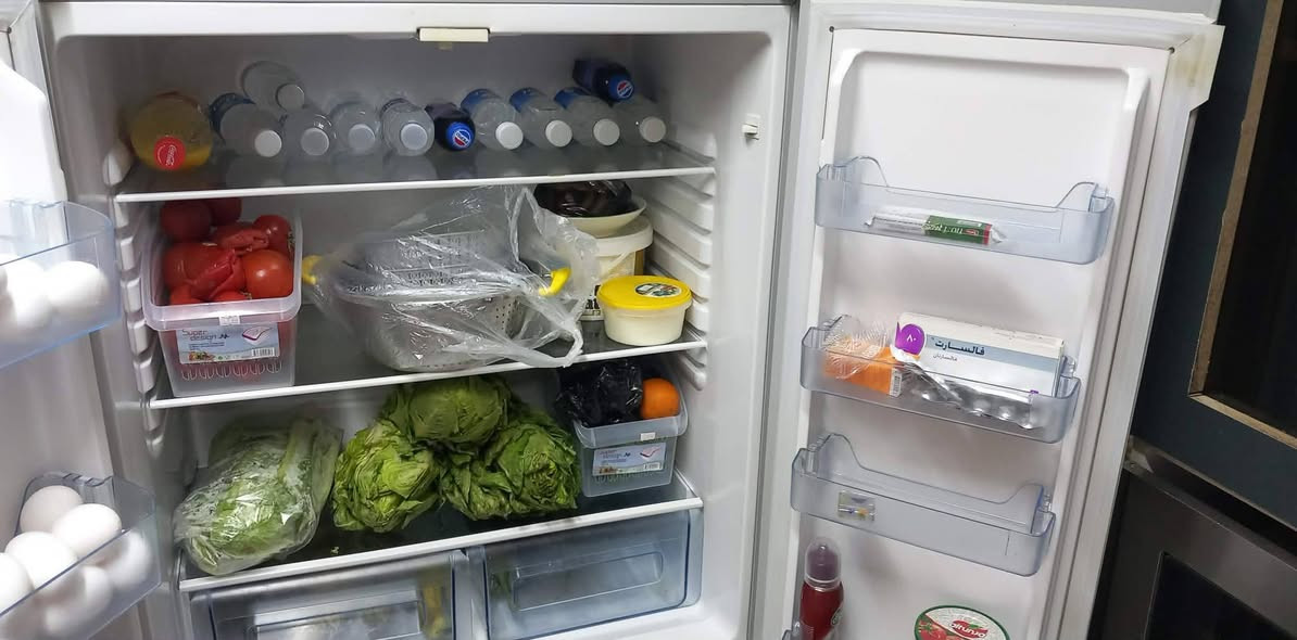 ثلاجه ومجمده نضيفه جدا مداخله تصليح سعر ٤٠٠


**إذا كنت صاحب هذا الإعلان وتريد حذفه لأي سبب، رجاءا أرسل رسالة إلى الدعم الفني**