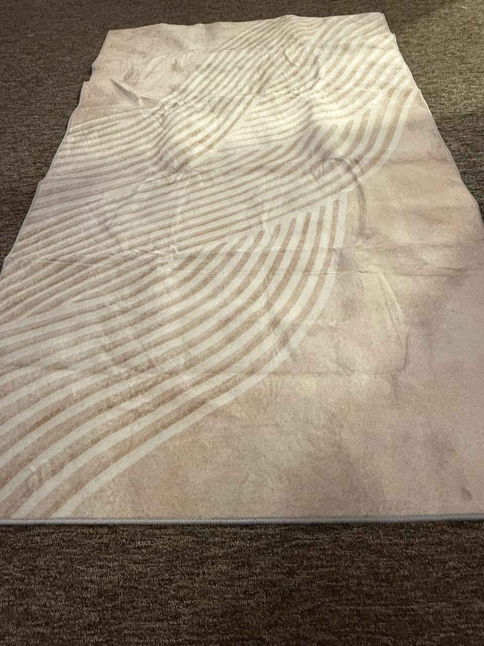 موكيت مع فرشه قنفه سيت ب10 بس🌸


**إذا كنت صاحب هذا الإعلان وتريد حذفه لأي سبب، رجاءا أرسل رسالة إلى الدعم الفني**