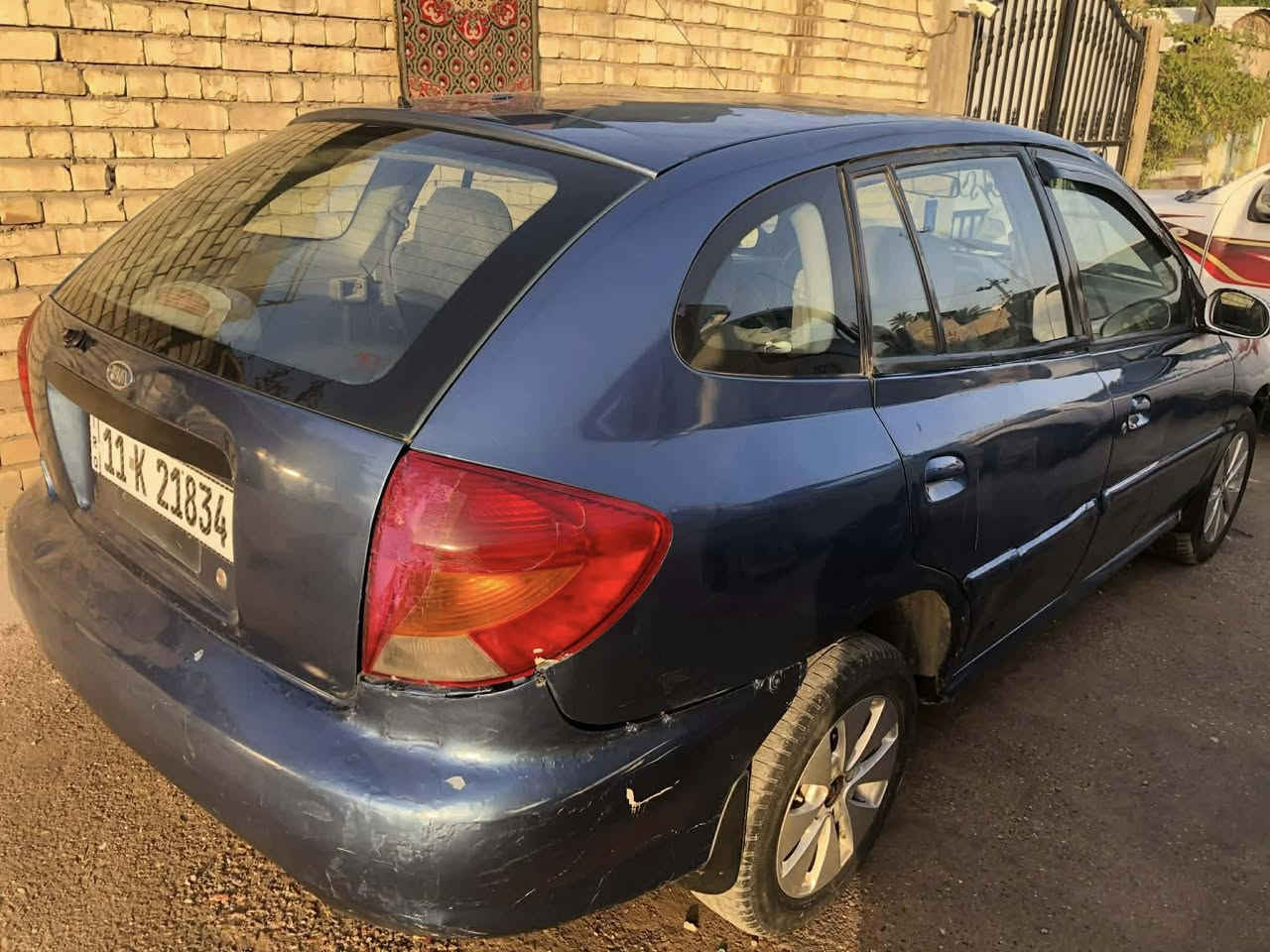 كيا ريو موديل 2002 باسمي تحويل جديد . هزة جديدة مكينة بيهه تبخير والكير بية صفنه دواخل نظيفة مكاني بغداد المشتل السعر 28 
للأتصال ***********
