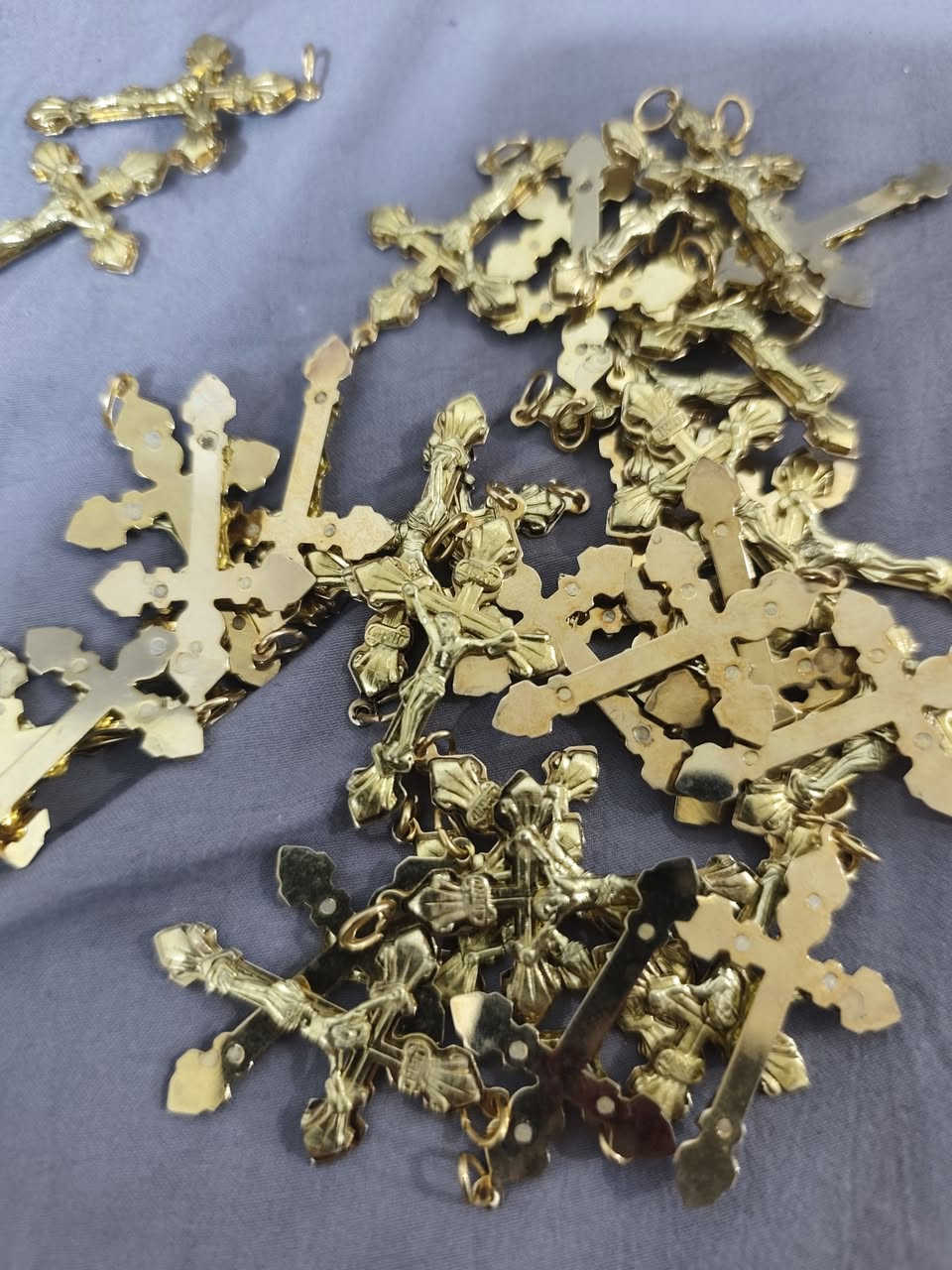 السلام عليكم..42 مدالية ذهبي لسيدنا المسيح


**إذا كنت صاحب هذا الإعلان وتريد حذفه لأي سبب، رجاءا أرسل رسالة إلى الدعم الفني**