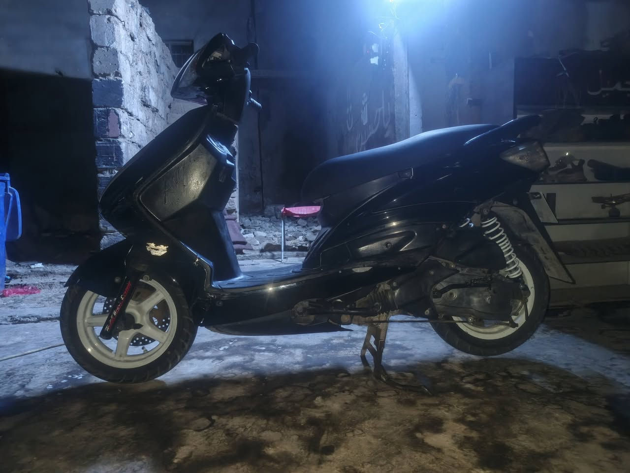 سلام عليكم دراجه سكنس فحل دراجه مكينه ما مفتوحه سعر 500 بكاني جسر ديالى لقديم


**إذا كنت صاحب هذا الإعلان وتريد حذفه لأي سبب، رجاءا أرسل رسالة إلى الدعم الفني**