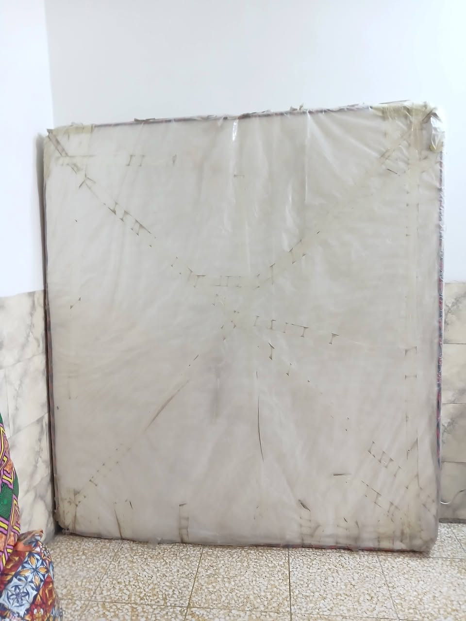 سلام عليكم دوشك سفنج ضغط عالي نفرين ستعمال كلش قليل ونضيف درجه وله وبعده بل ليبل مالته للبيع سعره 125 رقمي بي بس واتساب ***********
