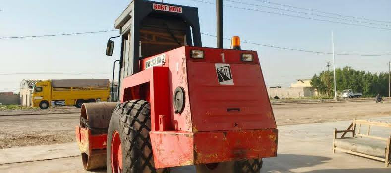 من رخصة ادمن سلام عليكم حادله بوماك للبيع السعر ٣ ونص وبيه مجال الشراي اتصل ***********
