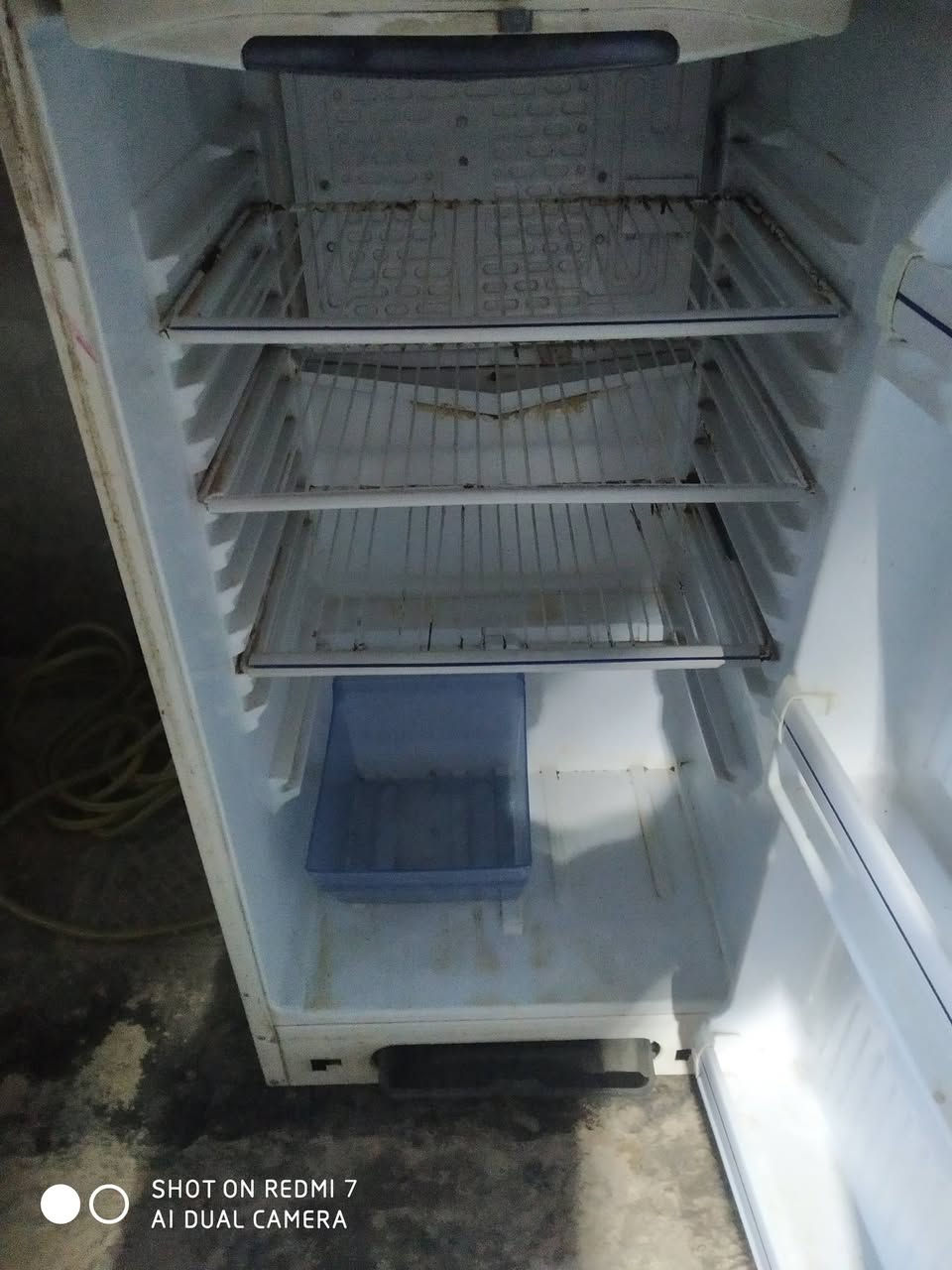 ثلاجه بيه ليك عوزه بس غاز ابيعك كشر السعر 40الف


**إذا كنت صاحب هذا الإعلان وتريد حذفه لأي سبب، رجاءا أرسل رسالة إلى الدعم الفني**