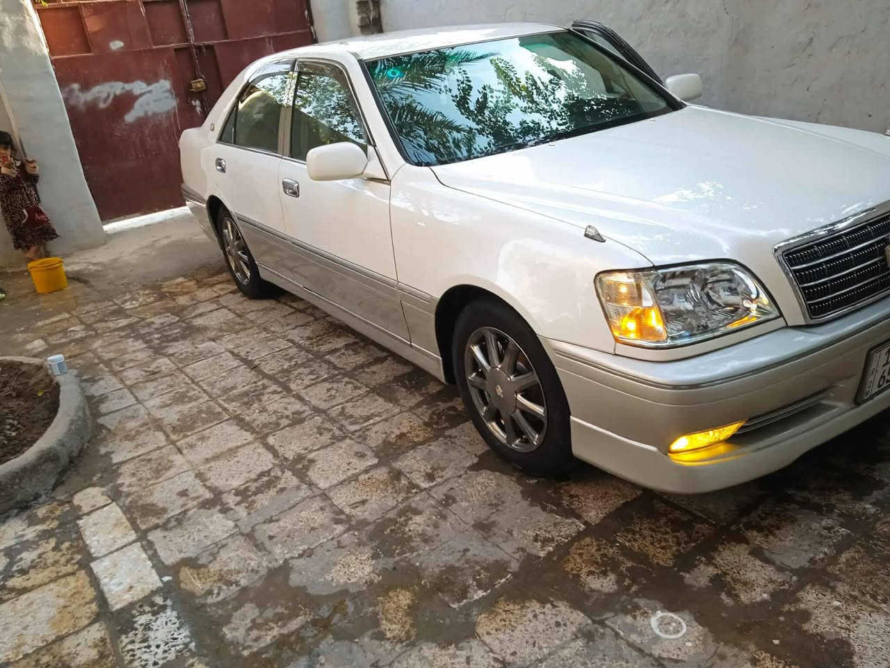 السلام عليكم . ملكة للبيع كفالة عاملة من الضربه والكصة والنقل جثة رقم انبار  3دكم  ديڤور الچبير. زنون ناصي  كامرة خلفية  السيارة احلى من الصور . عنوان السياره  نجف ./ عباسية . السعر 145 . وبية مجال حك الجيه للاستفسار الرقم  *********** .
