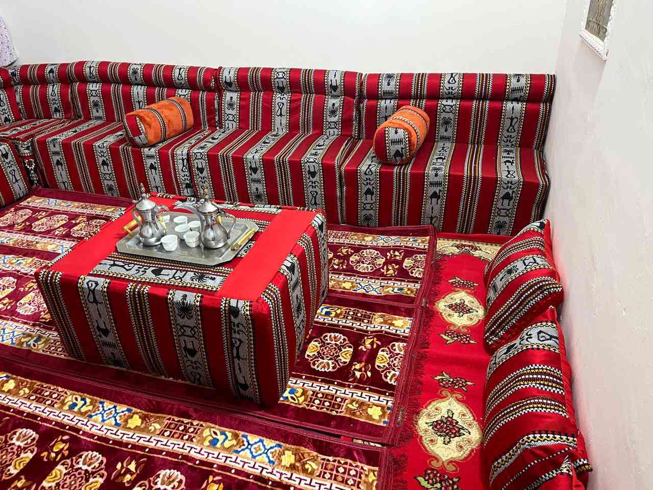 جلسة عربية إسفنج ضغط عالي جديدة بالكامل 
القياس: 15m , السعر 400الف
للتواصل اكثر على الرقم: ***********
