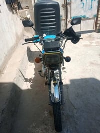 دراجه للبيع موديل 25 اوراق ماكو عندي بس صوره الوراقها وراعيها موجود اا...