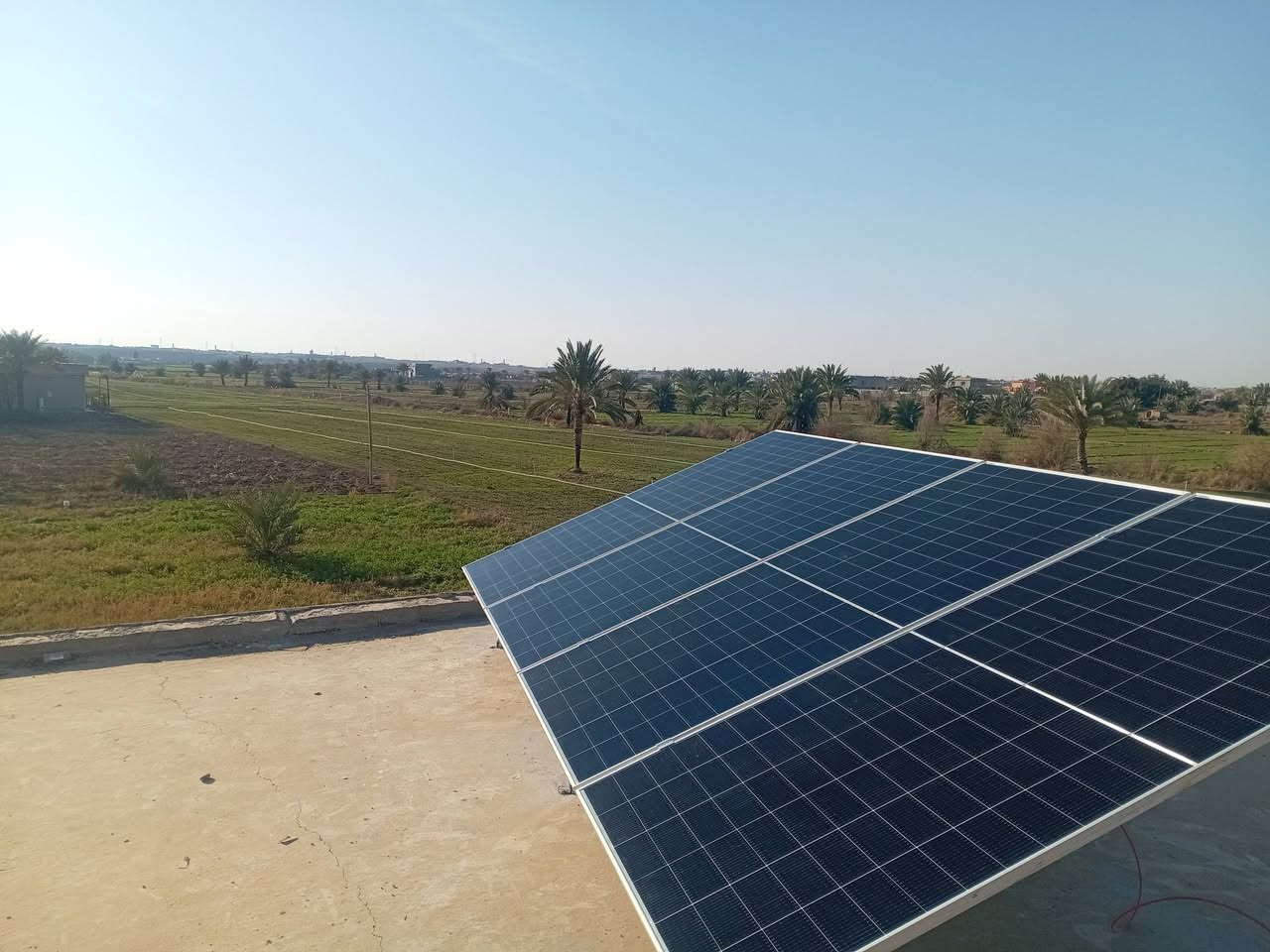 {تنصيب منظومة طاقة شمسيه2026}

‎من قبل كادر شركة رويال سولار 

‎تجهيز منظومة منزلي 8 أمبير نهارأ و 8 أمبير ليلأ 

الموقع صلاح الدين - بيجي 
  
‎✅الواح المستخدم  Longi 605w
‎عدد:4 ضمان 15 سنة استبدال

جهاز انفيرتر   VEICHI 4k✅
‎  عدد:1 ضمان 2 سنة 

بطارية مستخدمة نوع ليثيوم Aern حجم 7.5kw ✅
عدد:2 ضمان 10 سنوات تبديل+صيانة

‎يتوفر لدى شركتنا رويال سولار نظام نقدي و اقساط لموظفين كي كارد لمده 18 أشهر 

‎العنوان كركوك شارع القدس - مقابل كوفي الجادرية - عمارة رويال نيت 

‎فرع الثاني كركوك شارع المطار قرب فلكة تكريت

فرع صلاح الدين - تكريت - القادسية شارع الكراج -قرب الحديثي للموبايل 

‎للحجز والاستفسار للتواصل او مراسلتنا على واتساب 

*********** كركوك
*********** صلاح الدين اسيا
*********** صلاح الدين زين
*********** الشركة 

 الرقم المختصر 6020📞
