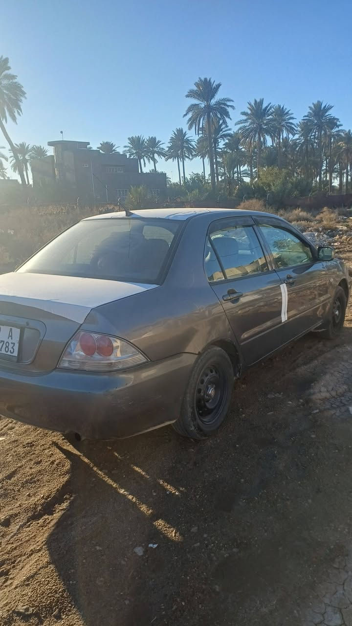 سلام عليكم
لانسر موديل 2010 للبيع
كير مكينه حداديه كله جديد
تخم تاير باتري جدد توه شادهن
 التبريد فقط راديتر نزرف 
رقم كربلاء بسمي نكليزي 
بيها صبغ بنيد وجاملغ فقط صبغ 
بيها جرد بسيط ومغلفه 
السعر 77$ وبيها مجال 
مكان سياره بابل كفل 
*********** 
السعر 77$ وبيها مجال
