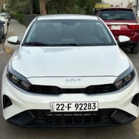 البيع كيا فورتي موديل 2023  ماشيه 21 الف سياره بدون ايرباك اتصال 07711...