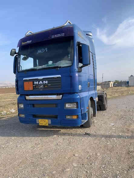 مان2002ئۆتۆماتیک ریتایدەر هاڤ سەلاجە. ئاوێنە بیریڤان سپایدەر بال کاسیحە مەکینە بێریڤان 440تاک سۆپەر فول فول تەبرید ساردو گەرم رەقم سلێمانی گیرومەکینەو ئەکسلو کارەبای بەشەرت زۆر رێک و پێکە مقەستو لیدراوی نیە
تحویل و خرامەو زەریبە بەشەرت شوێن عەربەت 
سعری 105گلاو مەعامەلە ***********
