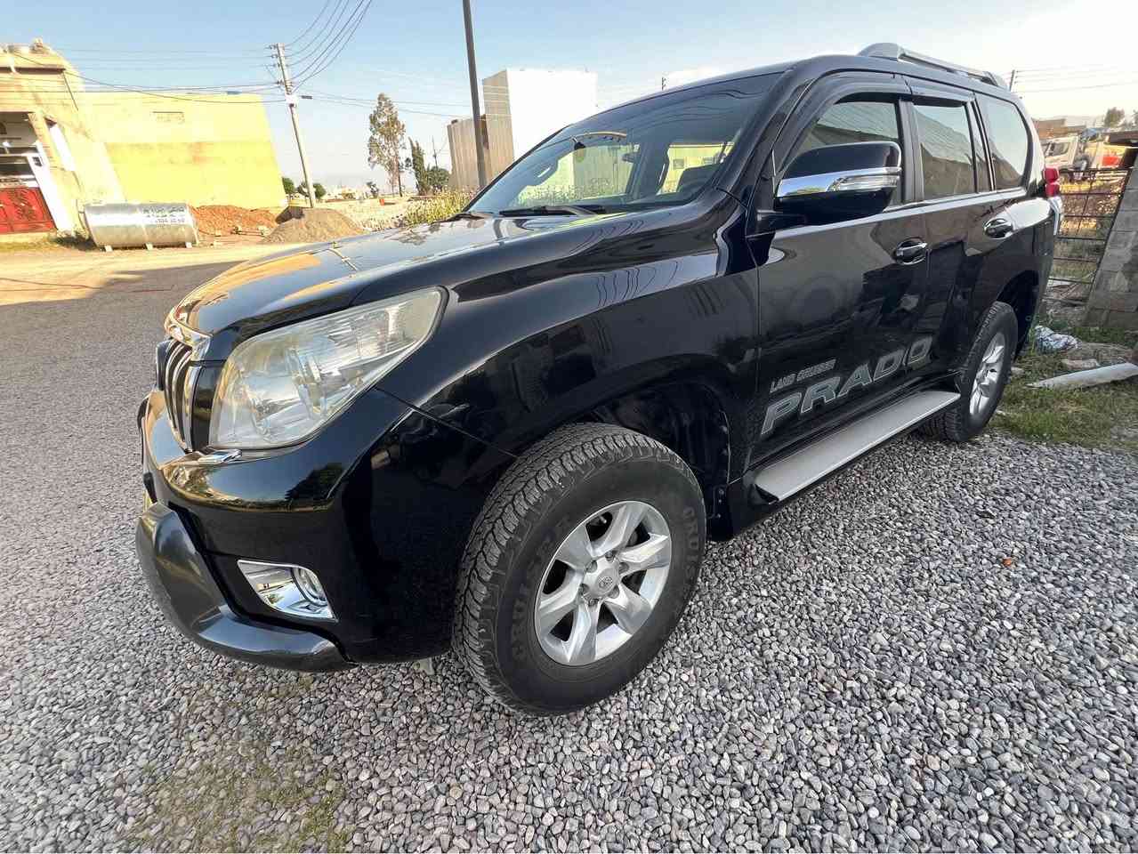 پرادۆ مۆدێل ‌‌‌٢٠١٠ 
چوار پستۆنی فولی بەسمە و شەغال 
سەلاجە ناوزەرد دژەخلیسک نیزامی ئیکۆ 
حاسە  و کامێرە سێ شاشەیە ئاوێنە شەفت
بێ بۆیاغ بێ سارد دەعامیەکانیشی بەشەرت
کامل سێرفس کراوە ڕۆنی گێڕ و چوار تایەی لۆکی لەژێرە لەجوانی و خاوێنی ڕەقەم یەکە
نرخ 210 مەجالێکی زۆر کەم أربيل, العراق


**إذا كنت صاحب هذا الإعلان وتريد حذفه لأي سبب، رجاءا أرسل رسالة إلى الدعم الفني**