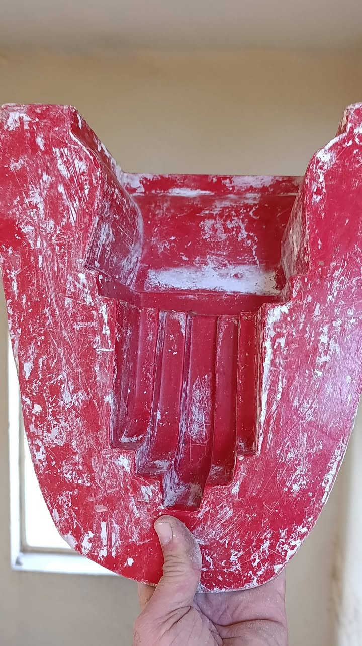 سلام عليكم
قوالب فايبر كلاس للبيع جديد او مستعمل شي قليل
السعر 850الف
للاتصال ***********
