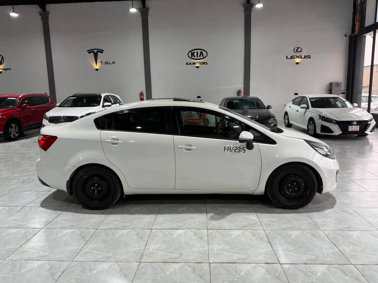 كيا ريو خليجي موديل 2014 ضرر السيارة بوند وجاملغ صبغ بدون دواخل ممشى السيارة 135 كيلو وبيها تقحيل سعر السيارة 72 وبيها مجال موصل مدينة المعارض *********** موصل, نينوى
