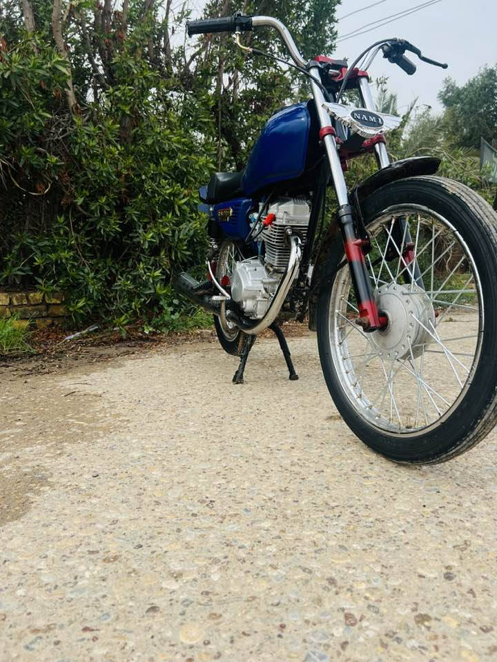 للبيع بدون اوراق 
المكينه مفتوحه ما ناقصها شي 
العنوان ميسان عله طريق المجر قرب مطعم طواحين الهوى 
السعر 450 وبيها مجال قليل 
للستفسار *********** واتساب
