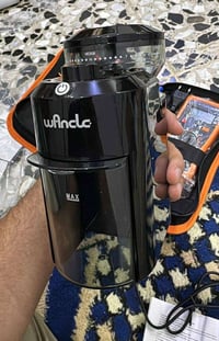 طاحونة قهوة • ماركة ونكل • ٢٨ درجة طحن