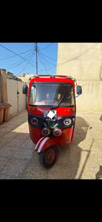 تكتك مديل 18 محدثه 21 السعر 5300 خمسه وتلثميه  العنوان بغداد الرشاد فل...