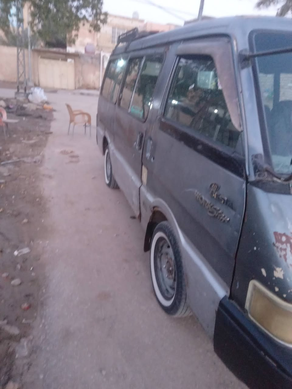 السلام عليكم كيه بسته للبيع موديل 1993 سياره خير من الله كير محرك  ٣٠٠ مال بريجو  تخم تاير جديد رقمها بغداد  تريد وكاله تريد تحويل   السعر ٢٣ وبيها مجال  مكان الديوانيه قضاء الشاميه للاستفسار الاتصال على الرقم ***********
