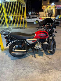 بوكسر للبيع 23 مرقم بغداد جديد ما مشتغله دلفري برغي ما     07706409349...