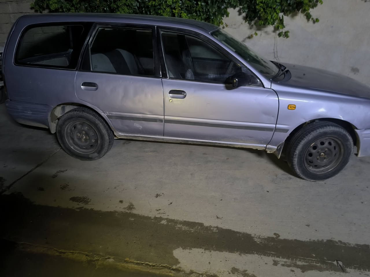 نيسان استيشن للبيع
رقم جديد نينوى هزه جديد 
مصبوغ عام جماليه 
شرط تحويل 
كاربون بانزين 
موديل 1991
محرك كير شرط 
السعر 30 بي مجال 
*********** كورك 
*********** اسيا
