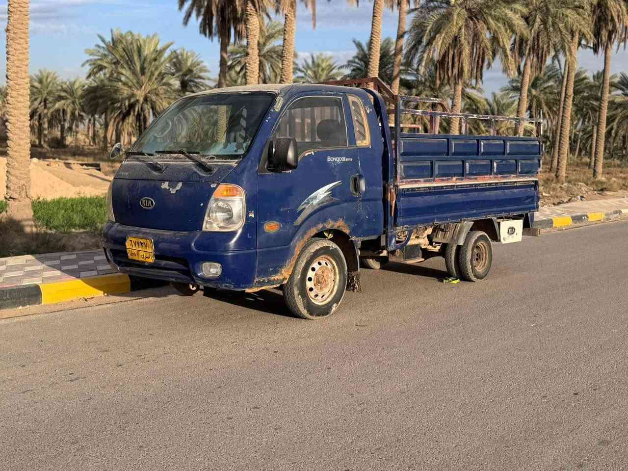 سلام عليكم.. للبيع كيه حمل محرك 300الف مكينه  بيه خيط بخار.. رقم اربيل سنويه صاقطه!. للستفسار /***********//***********/
