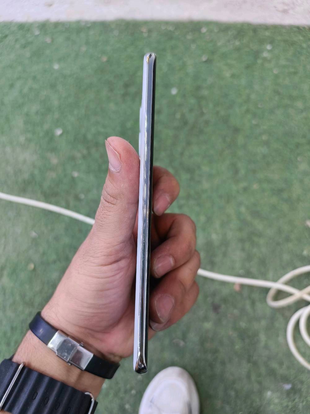 السلام عليكم للبيع تكنو سبارك 40 برو بلس 
الجهاز مفتوح من كارتونة مستعمل يومين ومضموم الضمان موضح بعد سنة يمك ب صور ملحقات جديدة غير مستخدمة شاحنة 45 واط. شحن لاسلكي كارتونة ملحقات جدد كلهن 
سعر 270 بي مجال حك جيه فقط استفسار ***********
واتساب مكاني بغداد الدورة