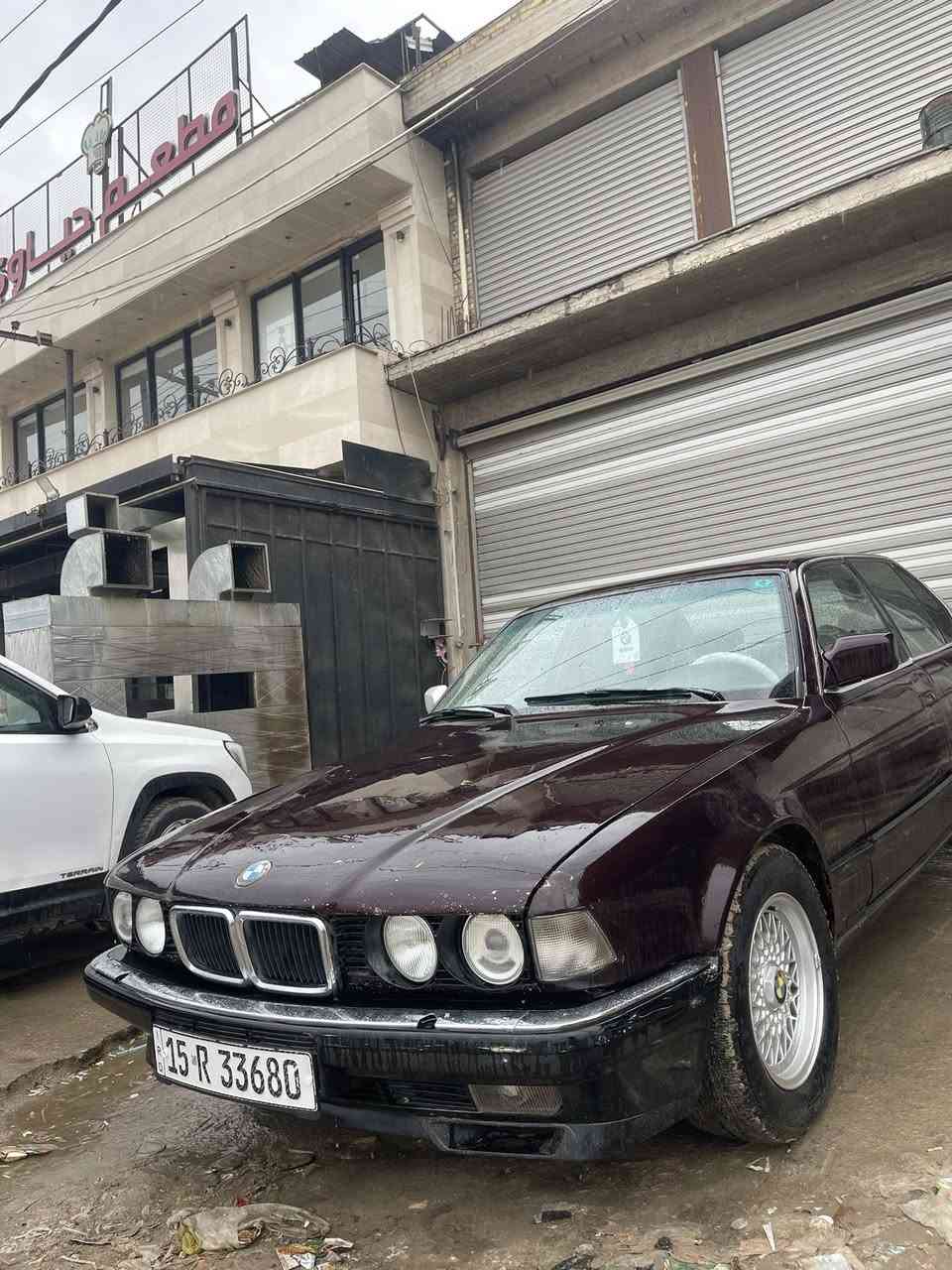 السلام عليكم  مرخصت الادمن
BMW730iاصل وفصل بليته وسنويه موديل V8 1993 
وارد يابان بدون فتحه داخل لونين كهربائيات كله شغاله 
فقط التبريد نقص كمبريسر صدر خلفي امامي جديد لوك ويل جديد تراي السياره كلش حلو السياره عوزه صبغ جارده لون خمري أو بيذنجاني السياره قطره خياس مابيه ابد
العنوان الديوانية مركز
رقم الهاتف (***********)
السعر المطلوب (47)وبيه مجال قليل
