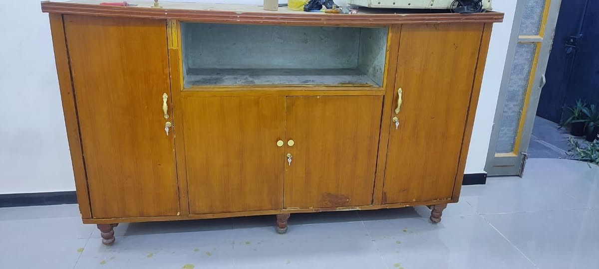 بوفيه تسكام نضيفه نقص فقط جام سعر ٧٥ شراي اتصل
***********
