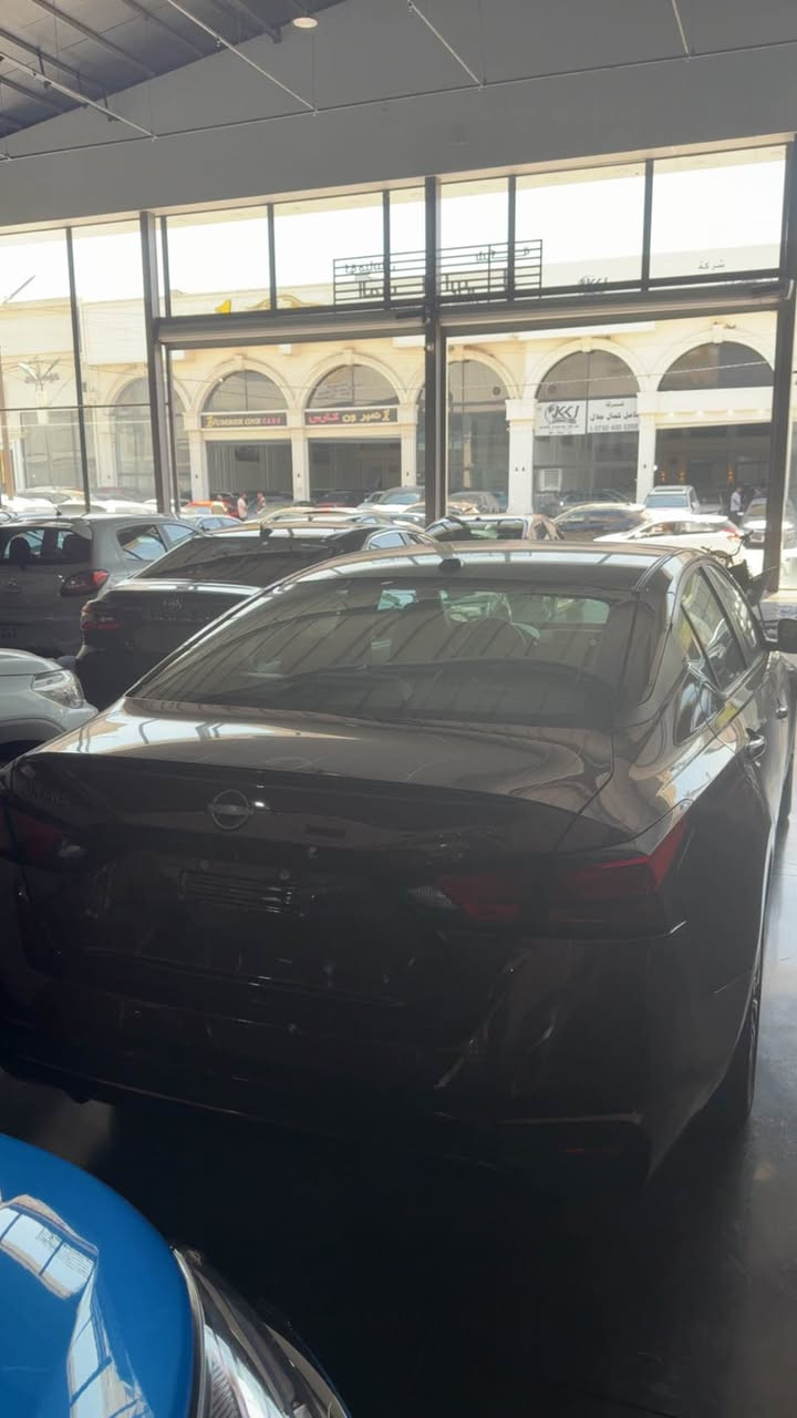 Nissan Altima 2025 SV
ماشیە ٣٠ الف مایل 
جاملغ و بونید سبوغ بدون دواخل
مواصفات SV 
سعر 149$ 
مکان اربیل 
*********** 
واتساب موجود أربيل, العراق

