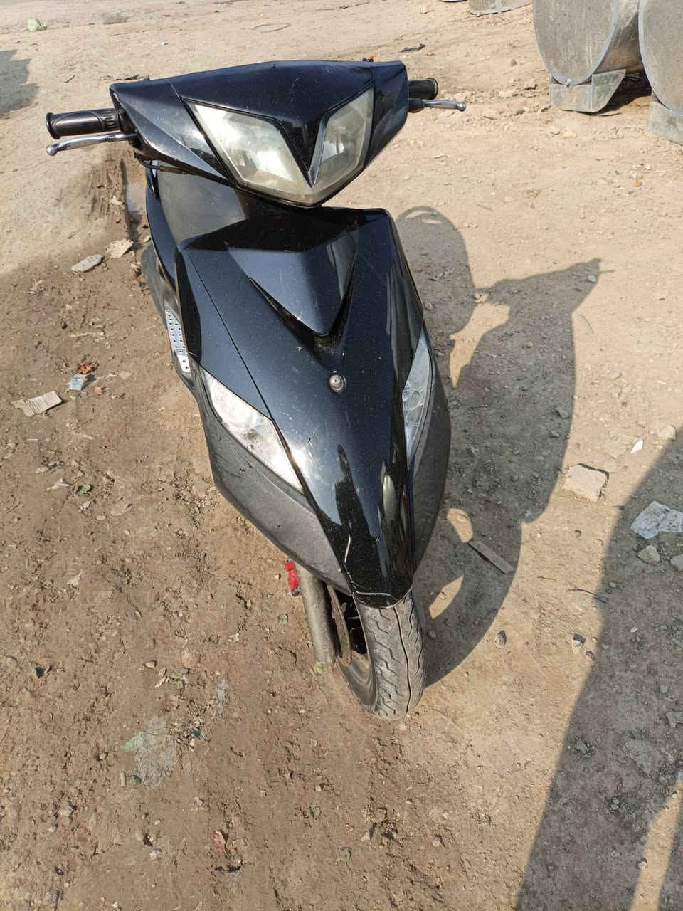 البيع ثعلب جتي ار السعر 850 أو بيه مجال دراجه رمبه المكان الكماليه ***********
