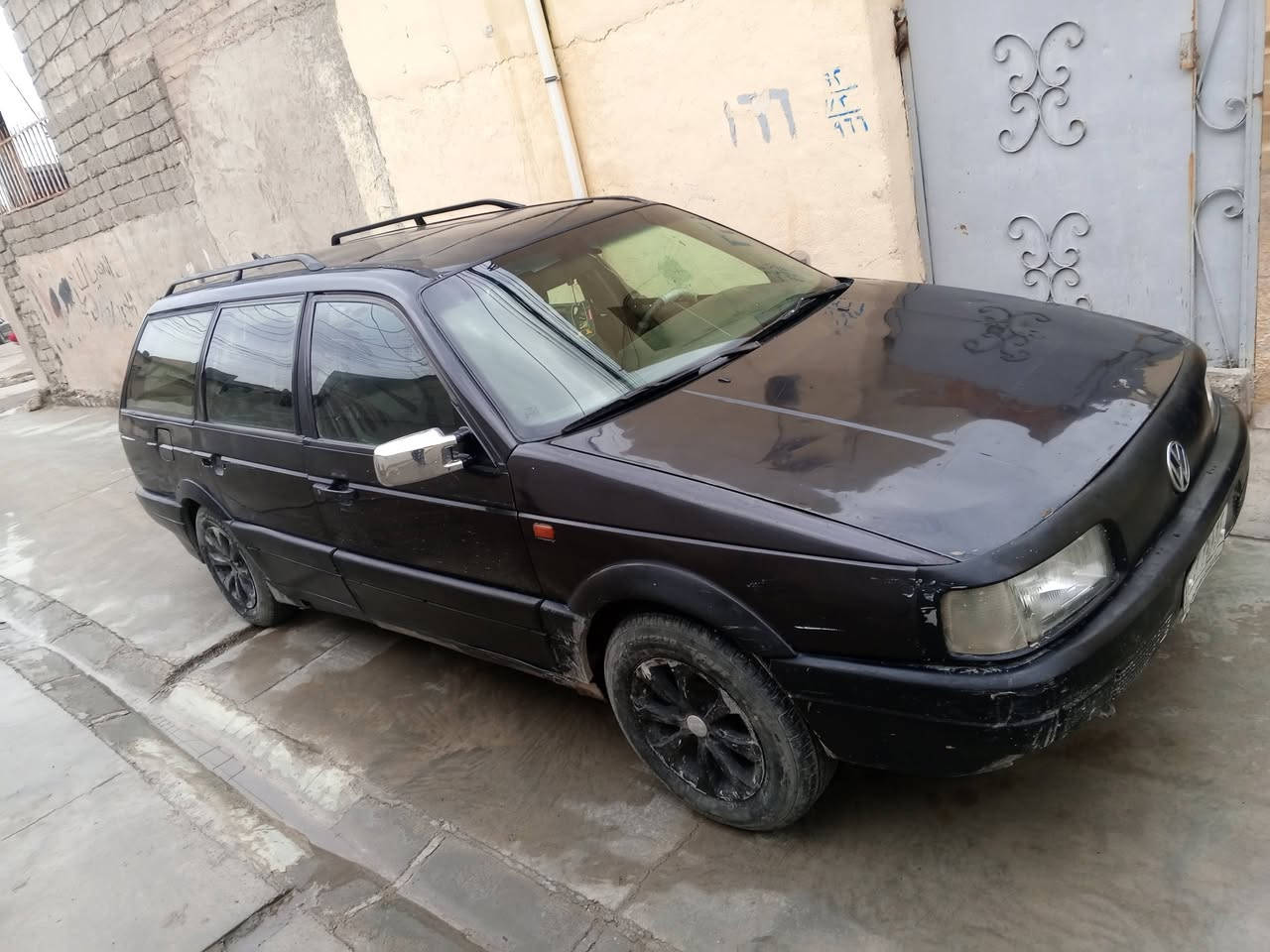 يوجد لدينه باصات استيشن رقم صلاح الدين الماني للبيع السعر 30200 دولار الساره نضيفه حيل اليحب يتصل عله هاذا الرقم*********** و***********
