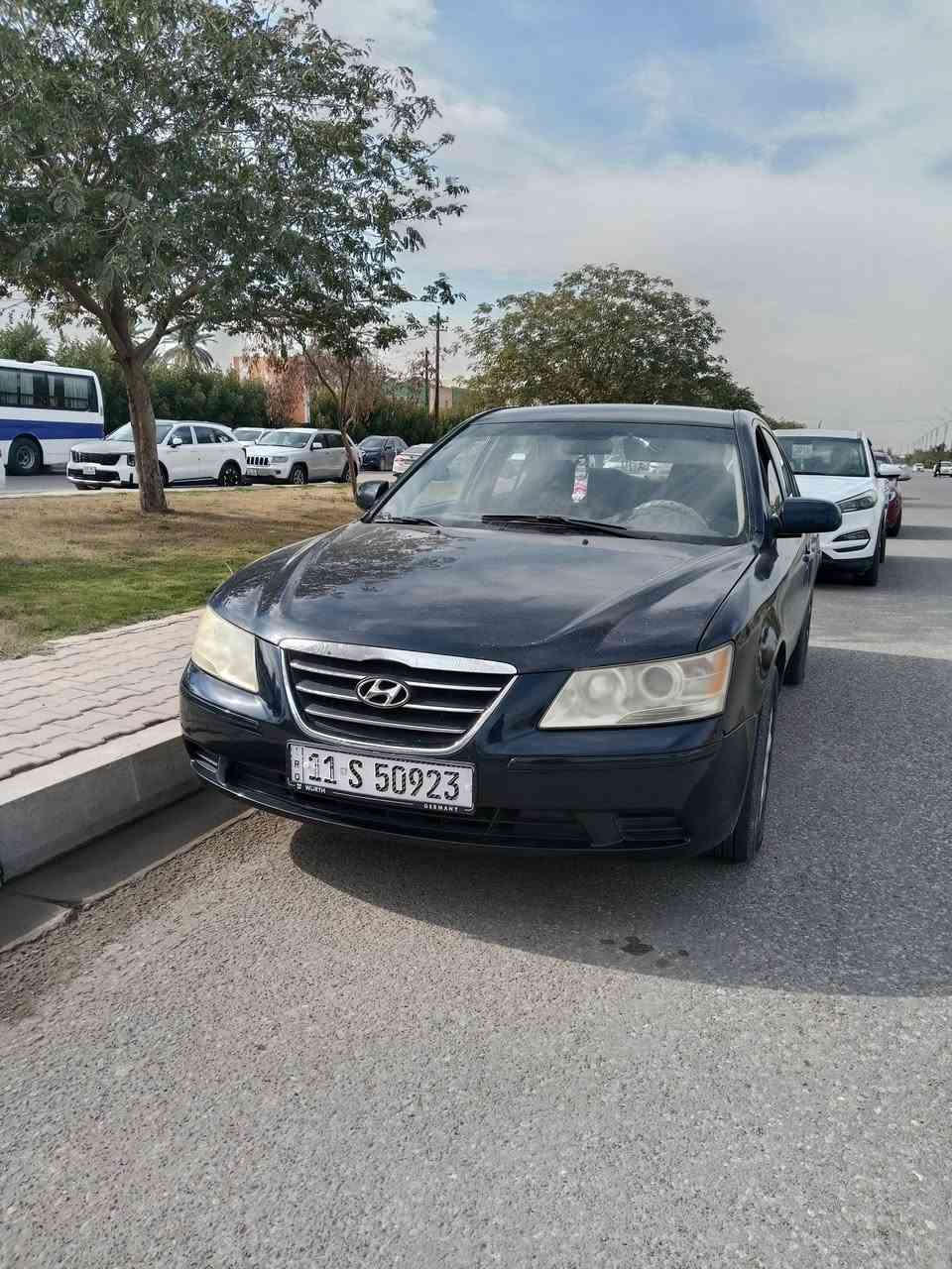 السلام عليكم للبيع سوناتا 2007 مكينه 2400رقم بغداد بسمي سعر 90 وبيها مجال ***********
