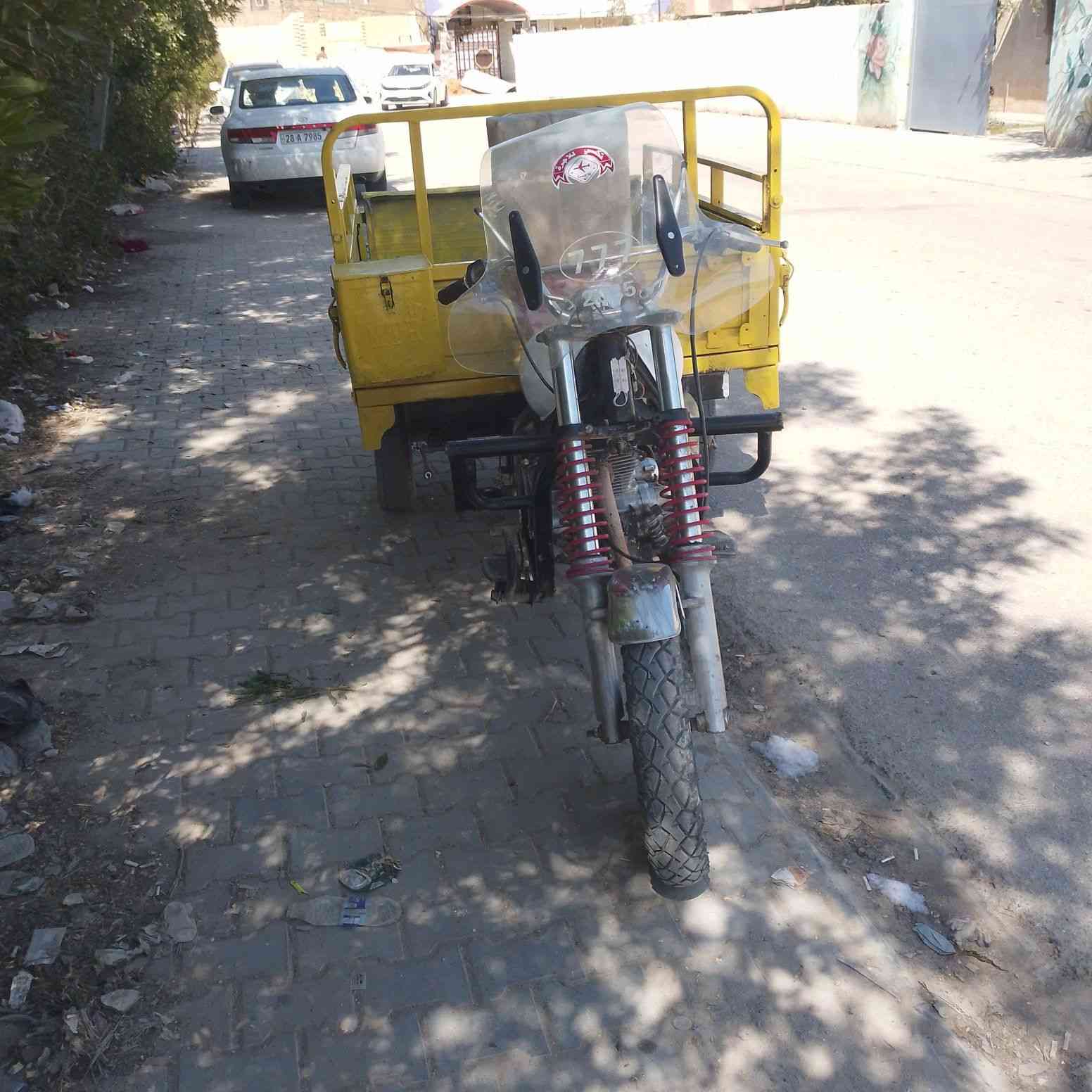 مراوس فقط بالجمرة ......
كلك جاهزة كهرباء و دبلات جدد وكالة 
محرك مجفت و مبدل كلجات و ماكنيت 
شاص و ركبة ما بيها لحيم ......
ستوتة مال شغل ....
العنده مراوس يراسلني خاص ....


**إذا كنت صاحب هذا الإعلان وتريد حذفه لأي سبب، رجاءا أرسل رسالة إلى الدعم الفني**