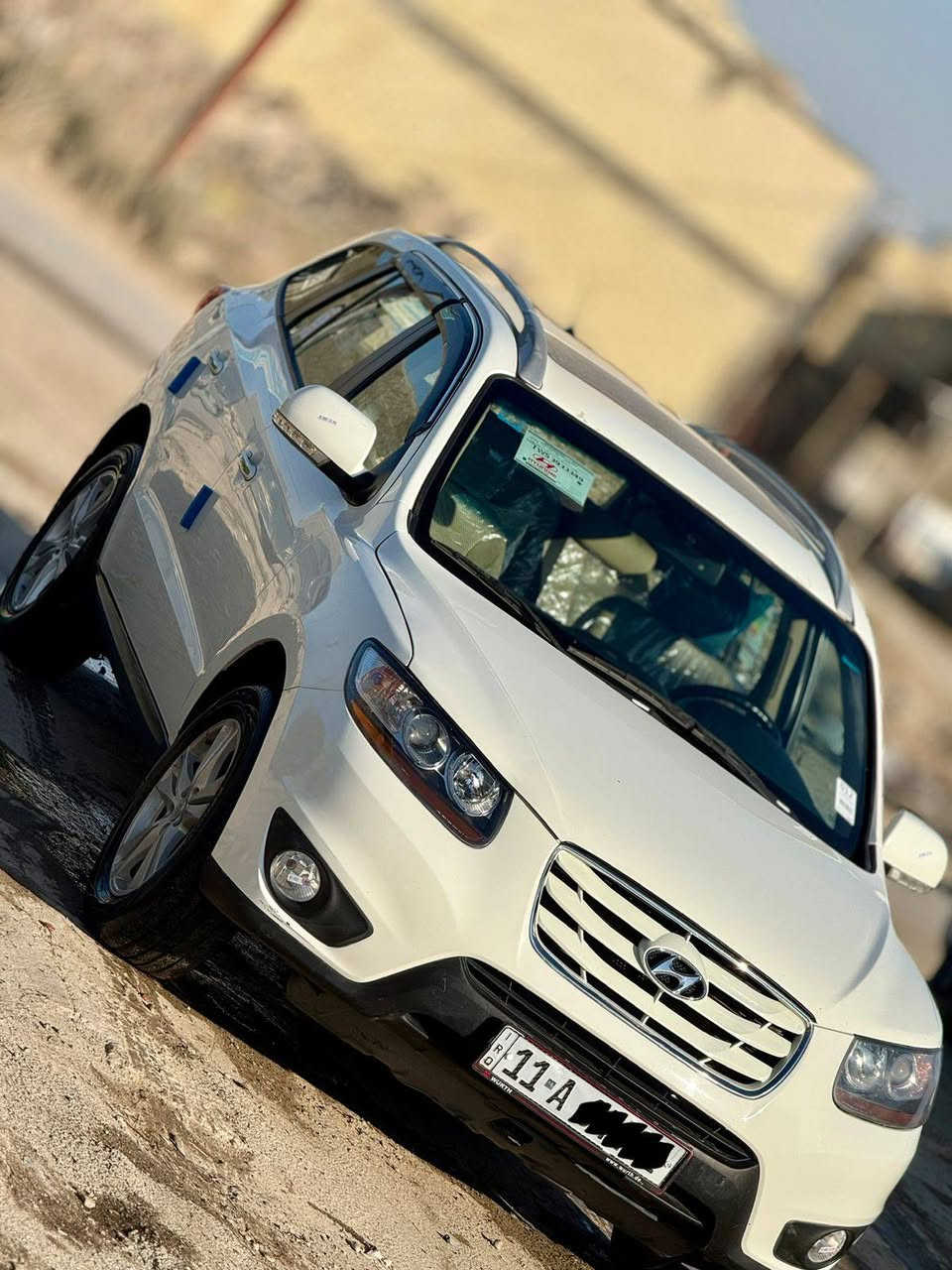 السلام عليكم ***********
سنتافي موديل 2011 خليجي فول مواصفات 1/1 6 سلندر 7 راكب 3 قطع تبريد بصمه فتحه سقف كشنات كهربائيه كأمره خلفيه ثلاجه بجكمجه فورويل مواصفاتها معروفه كير مكينه تخم تاير صدر كفاله مكينه ما مفتوحه رقم بغداد نكليزي بسمي كهربائيات كلها شغاله

سياره بيها سونار بلمنشور بدون دواخل اثر طخات جدا بصيطه وشخوط سياره بعدها ع وضع الشركه سعر ١٣٩ وبيها مجال مكاني بغداد شراي يتصل
