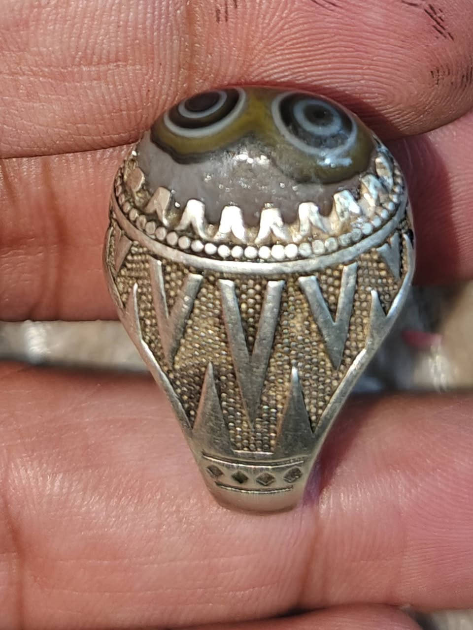 خاتم سليماني عينين فضه عراقيه السعر 65 الف يوجد توصيل كافة المحافظات عنواني بغداد واي استفسار مراسلتي على الخاص


**إذا كنت صاحب هذا الإعلان وتريد حذفه لأي سبب، رجاءا أرسل رسالة إلى الدعم الفني**