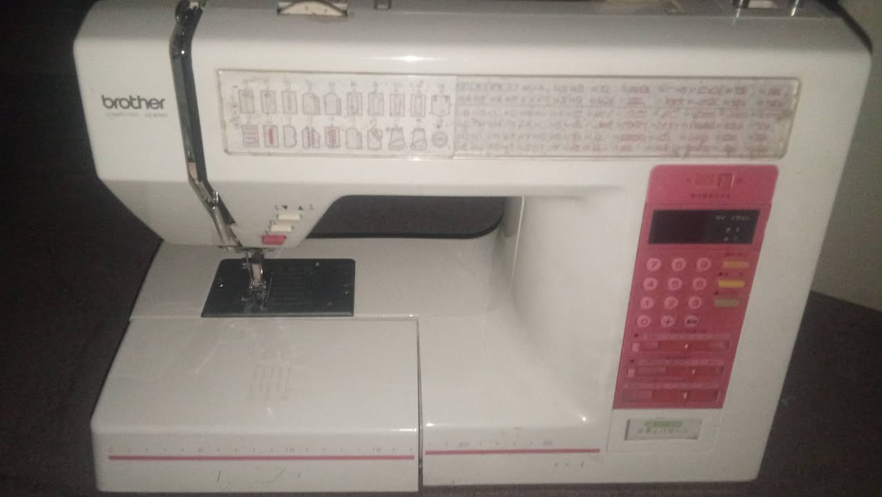 مكينه خياطه براذر كومباكت 
ياباني مال باله 
99 نقشة تطريز. 
السعر 110 الف بي مجال


**إذا كنت صاحب هذا الإعلان وتريد حذفه لأي سبب، رجاءا أرسل رسالة إلى الدعم الفني**