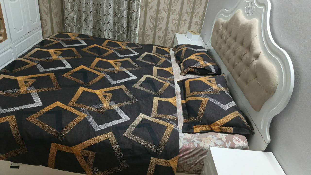 غرفه كانتري للبيع 
سعرها ٤٠٠
مكانها بسمايه
مستعجلين ع بيعتها


**إذا كنت صاحب هذا الإعلان وتريد حذفه لأي سبب، رجاءا أرسل رسالة إلى الدعم الفني**