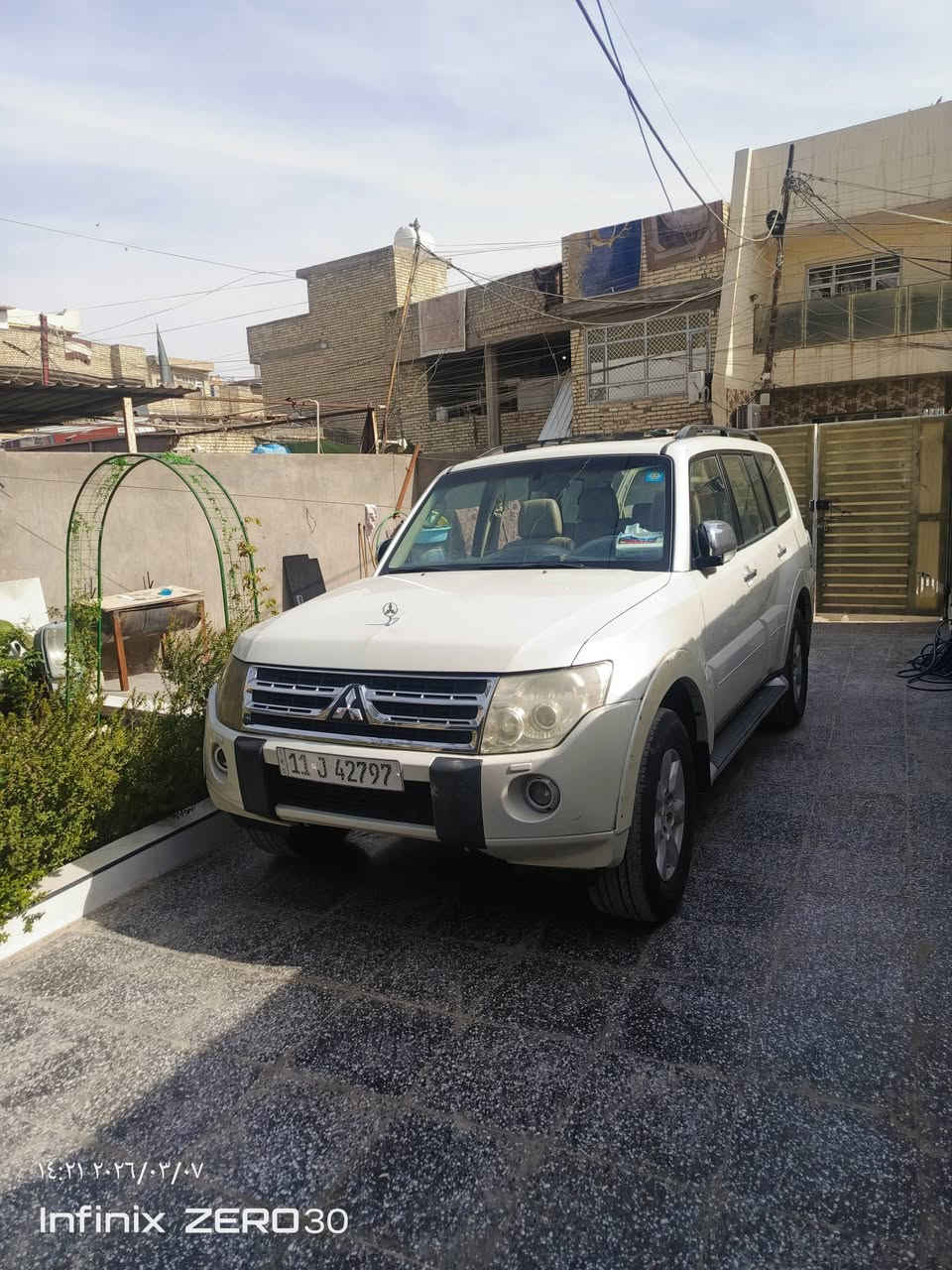 السلام عليكم من رخصت مدير الگروب
سيارة باجيرو 2010 فول مواصفات حبتور بيها صبغ چاملغ الجهة الـ أيمن أمامي وشبر بالـ بنيد معجون ،گير و محرك مكفولات صدر أمامي وخلفي كُلة جديد رقم بغداد انگليزي
سيارة بأاسمي ثاني يوم تحويل السعر 122 للاستفسار على الرقم 0771030984 ،ممتواجد ع الفيسبوك


**إذا كنت صاحب هذا الإعلان وتريد حذفه لأي سبب، رجاءا أرسل رسالة إلى الدعم الفني**