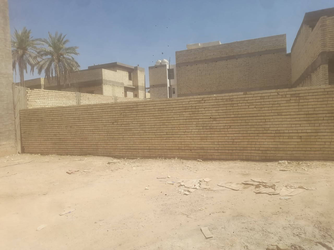 سلام عليكم خلفه بناء متفرق حالين شقل درجه اوله ستلام مهندس الرضي 350وطابق 450التواصل ***********
