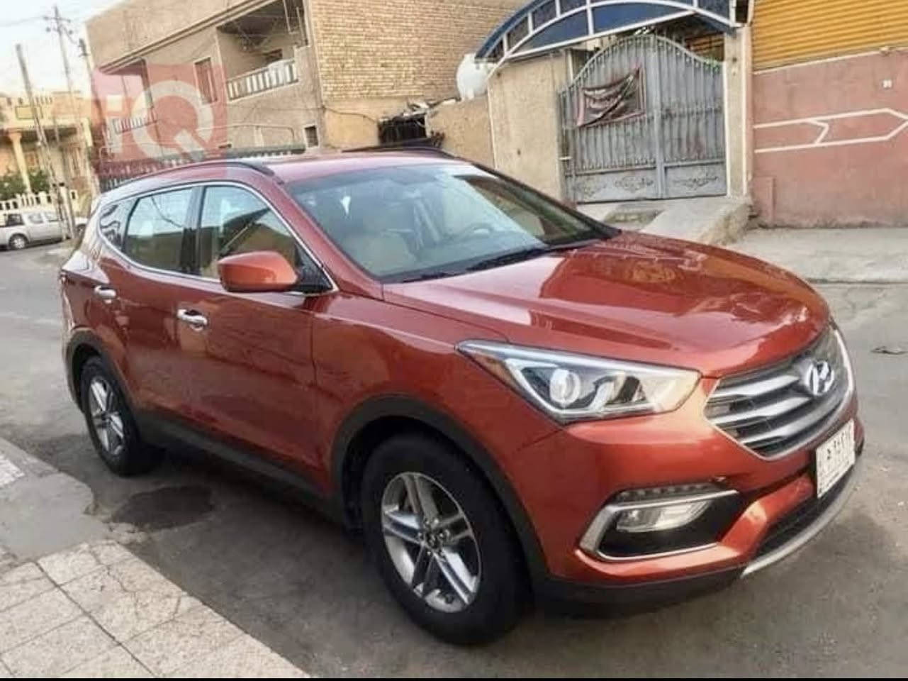 السلام عليكم
سنتافي 2017 لون مشمشي وارد امريكي 
السياره بدون ضربه قويه بيهه طعجه بالباب مال الصندوك مقدار شبر معدل ع البارد وصار عندي صبغ بالباب خلف السايق مقدار شبر والصور موجودات بالمنشور 
محرك 4 سلندر 2400
5 راكب قطعتين تبريد منفصل 
كشن كهربائي
شاشه جبيره اصليه وكامره دواره بلاد
3 وضعيات قياده 
شاشه كشف اعطال ومثبت سرعه
كشافات لد وبلوجكترات بلاد
دوشمه جلد ارضيه وكشنات شغل درجه اولى 
رقم بغداد تحويل مباشر  السيارة حيل نظيفه 
صدر جديد تايرات جدد ادامة منظومة بانزين جديده
السعر155 بي مجال كلش بسيط مكانه بالصويرة 
***********
