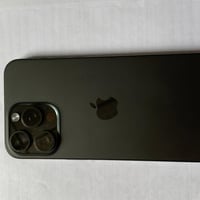 آيفون ١٥ • بطارية ٩١٪ • بلا عيب