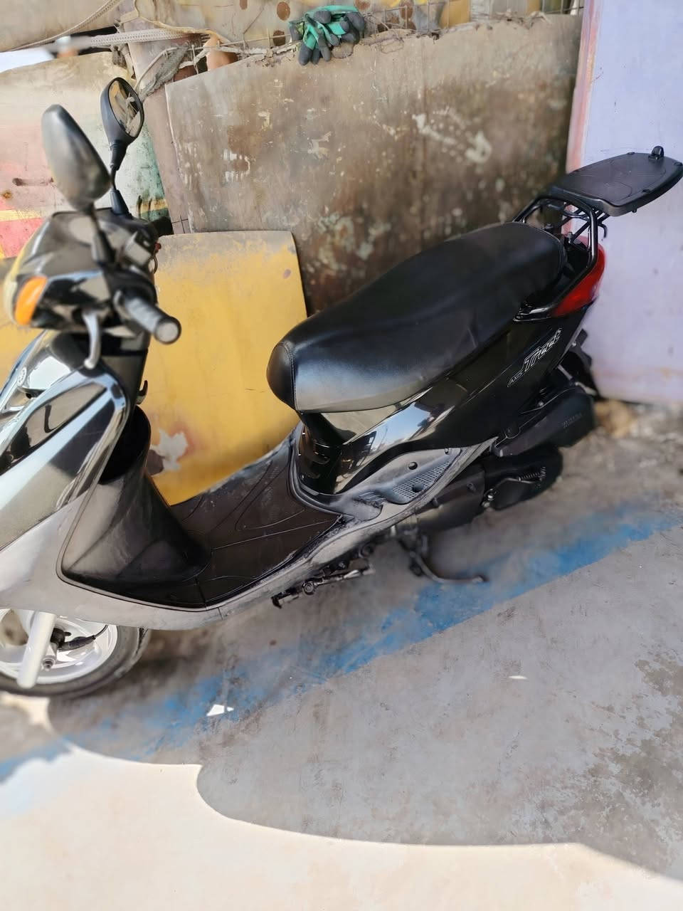 الدراجه مقفوله ***********
