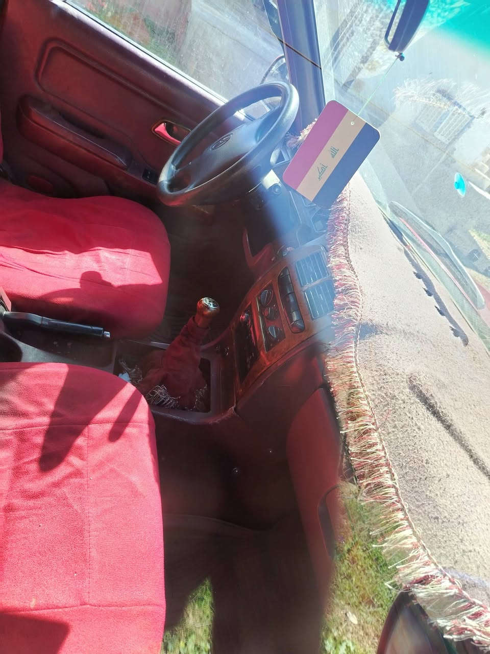 دير ٢٠١٢ للبيع بيه ٣ قطع تبديل كير محرك بل شرط بيه كوبون بنزين السعر ٧٠ وبيه مجال للتواصل *********** العنوان كركوك قضاء الحويجه
