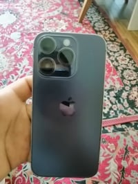 آيفون ١٤ برو • بطارية ١٠٠٪ • نقطة سودة بالشاشة