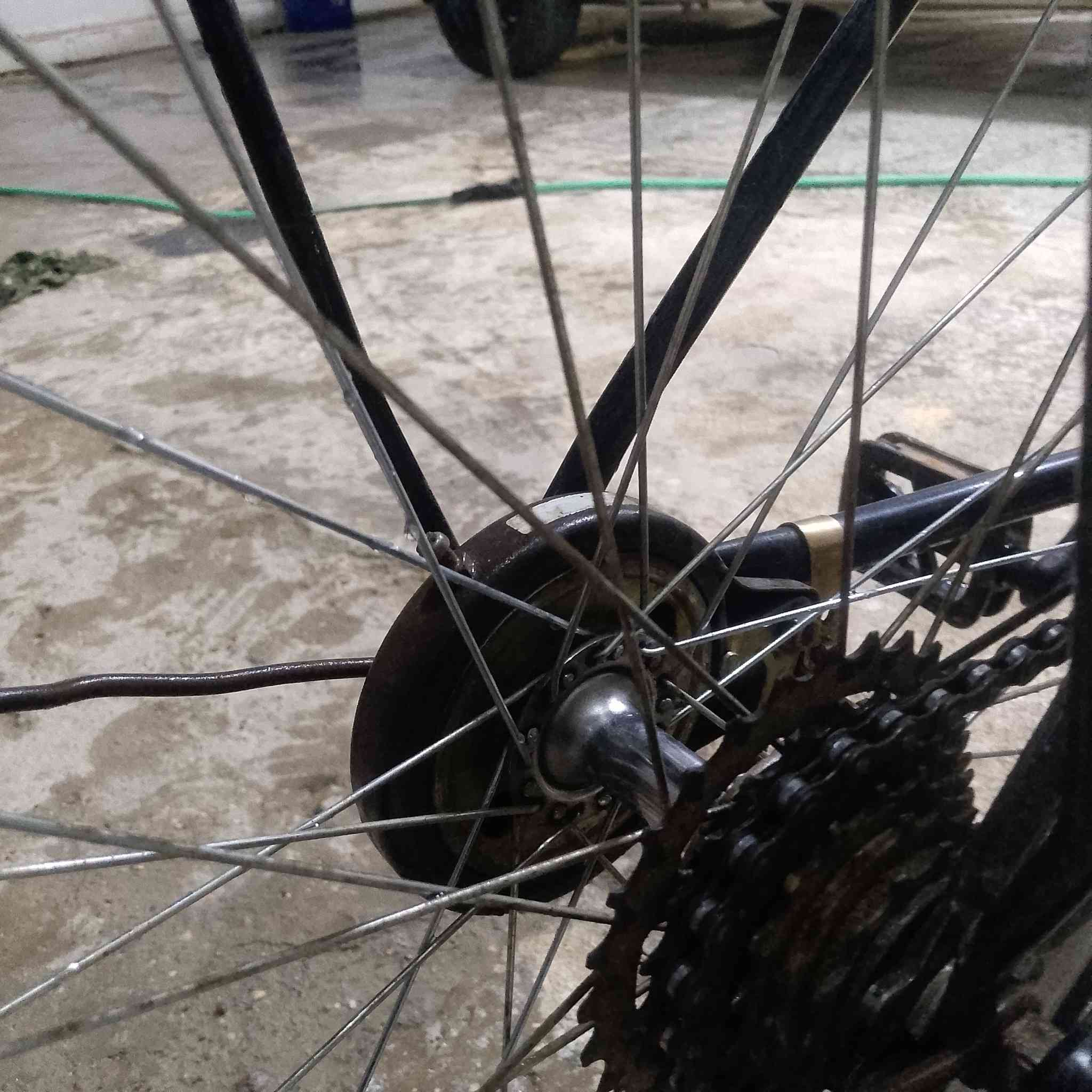 بايسكل للبيع سعر 80 وبي مجال قليل


**إذا كنت صاحب هذا الإعلان وتريد حذفه لأي سبب، رجاءا أرسل رسالة إلى الدعم الفني**